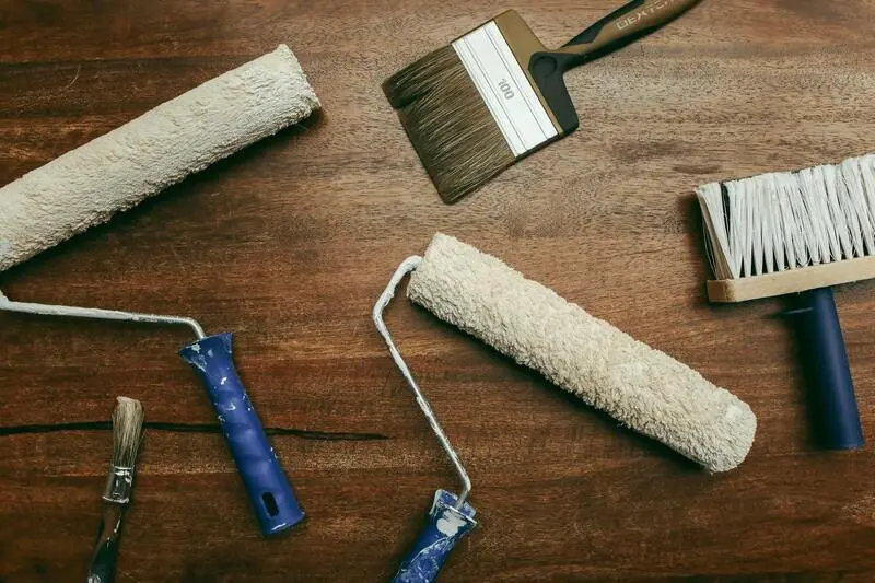 Découvrez 5 façons d’appliquer de la peinture : entre technique, rendu et créativité
